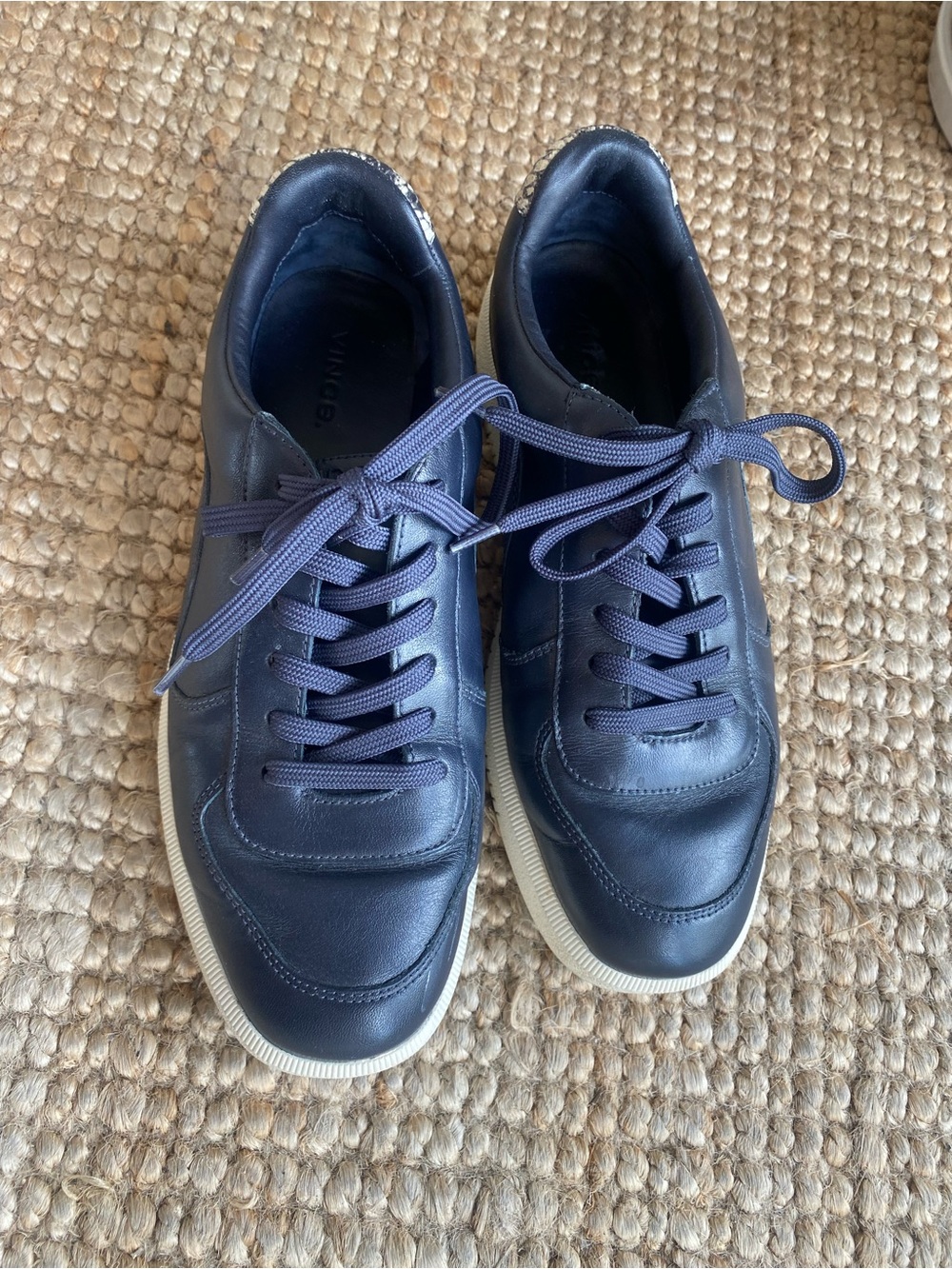 Vince Navy Leather Low-Top Sneakers with White Sole Snake pattern